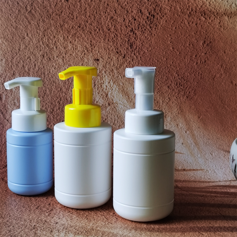 FOAM-PUMP-WITH-BOTTLE-FB0017 Flat Shoulder Round Bottom HDPE Bottle