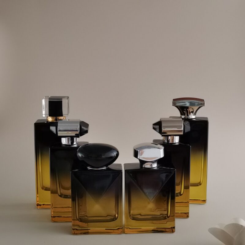 Unique Luxury Perfume 100ml Polished Gradient Color Glass Fancy Perfume Spray Bottle With Lid GS0019