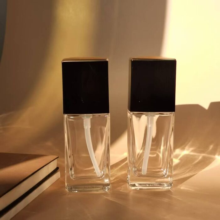 High-Grade Empty Glass Spray Perfume Bottle  Fashion Style Glass Lotion Bottle GS0093 - Image 2