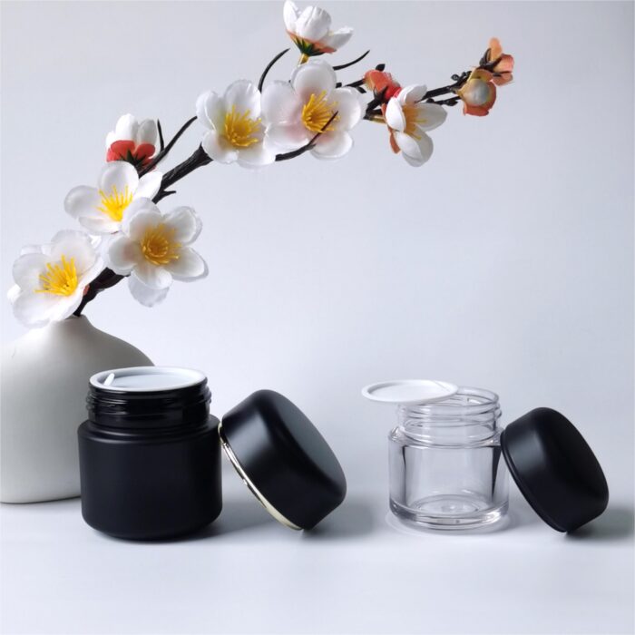 High-Quality Thick Wall PET Plastic Cream Jar JA0066 - Image 10
