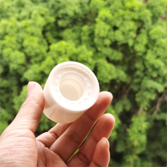 New Special Design Thickness Lotion Bottle with Screw Cap PB0136 - Image 7