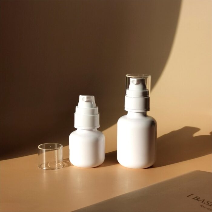 Lovely Boston Round Shape Spray Bottle Packaging For Beauty Clinic PB0143 - Image 2