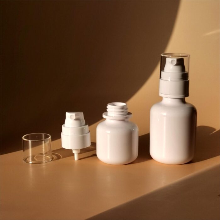 Lovely Boston Round Shape Spray Bottle Packaging For Beauty Clinic PB0143 - Image 3